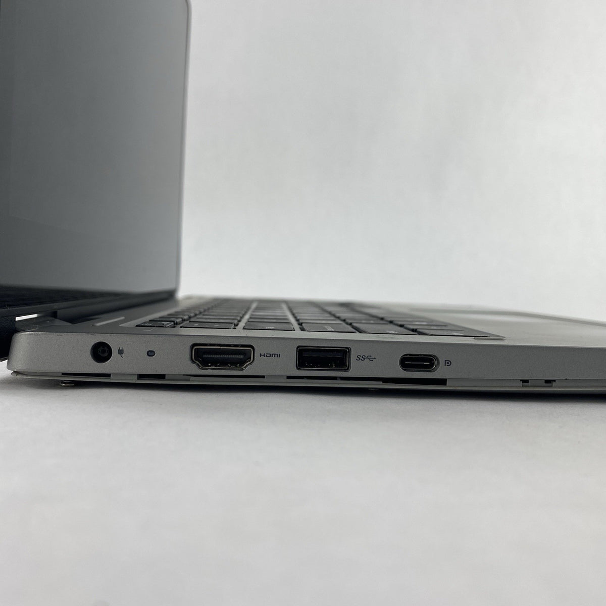 Dell Latitude 3310 13.3" i3-8145U 2.10GHz 8GB RAM No SSD/OS/AC13