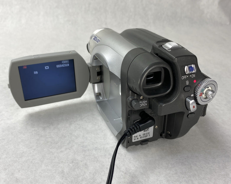 Panasonic VDR-D100 8cm Mini DVD Digital Camcorder - Parts or Repair