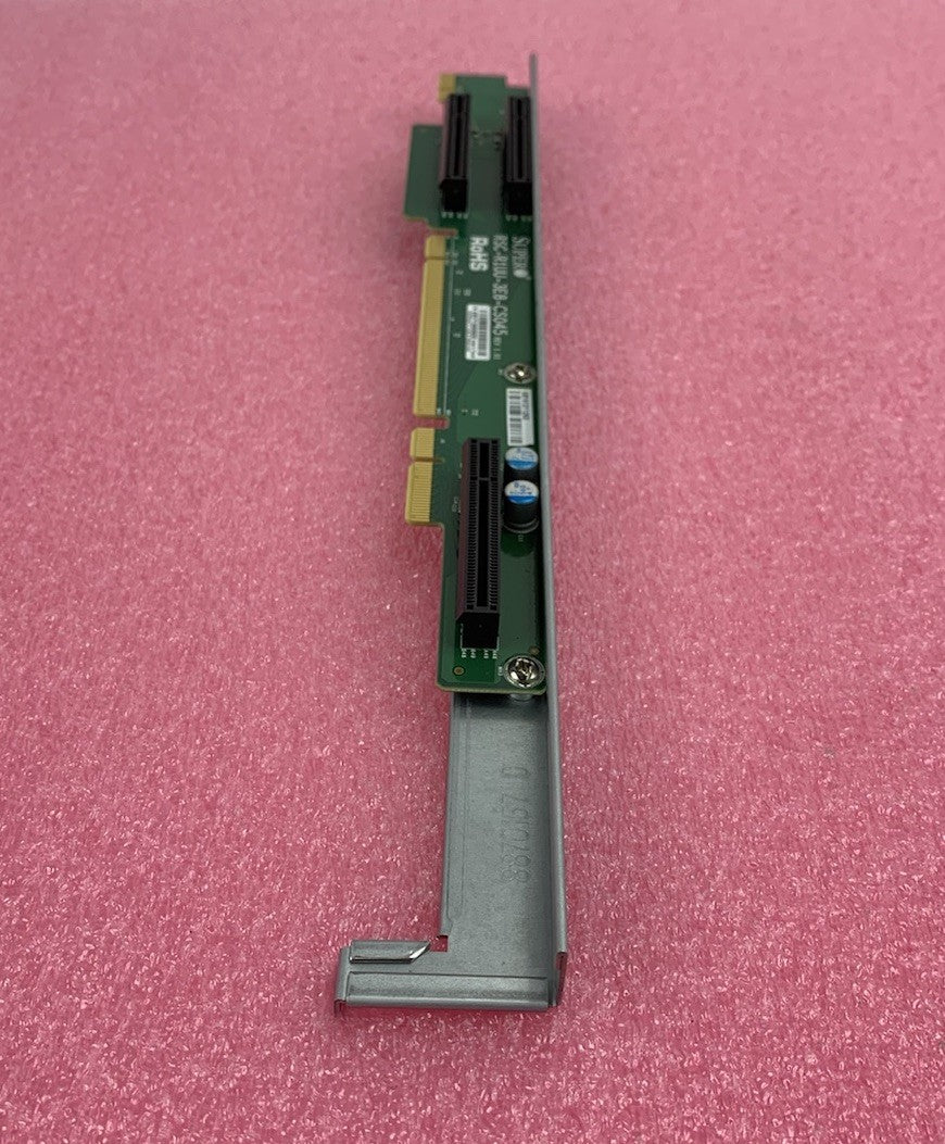 Supermicro RSC-R1UU-3E8-CS045 3-Port Riser Card