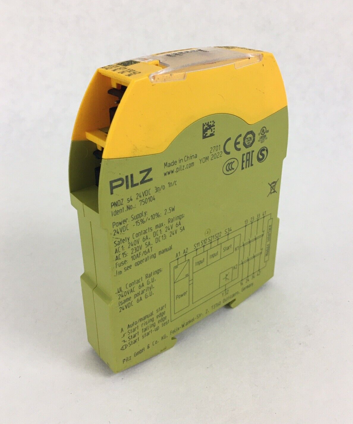 PILZ PNOZ s4 24VDC 3 n/o 1 n/c 750104 Untested