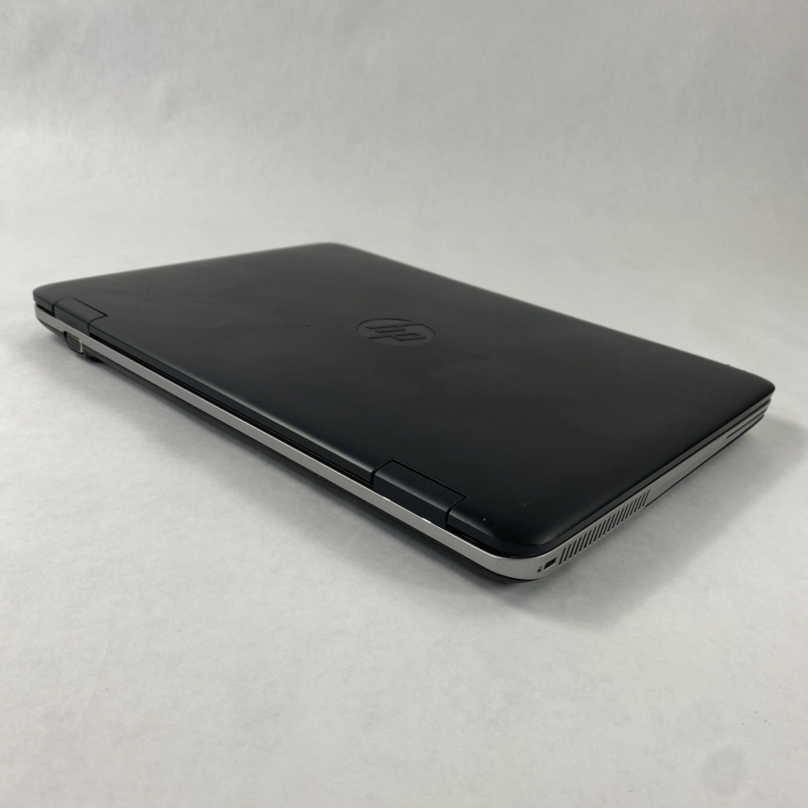 HP ProBook 640 G3 Core i5-7200U 2.50 GHz 8 GB RAM 14" No Battery No HDD No OS