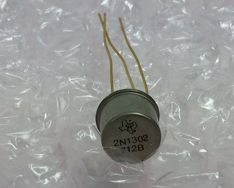 Texas 2N1302 Transistors   Lot of 5   NOS