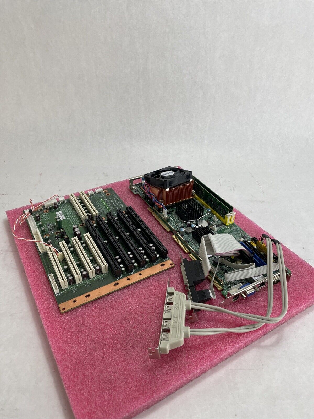 Advantech IPC-6608 Motherboard Intel Core 2 Duo E7400 2.8GHz 3.24GB RAM