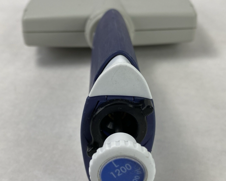 Rainin Pipet-Lite 100-1200 uL LTS 12 Channel Pipette Untested