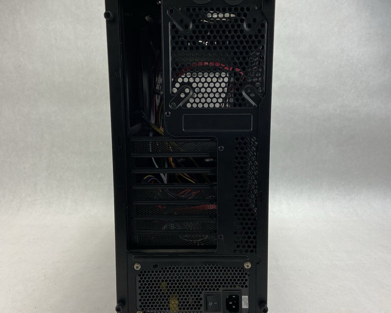 Rosewill Mid Tower Gaming Case OCZ Tech ModxStream-Pro 700W PSU