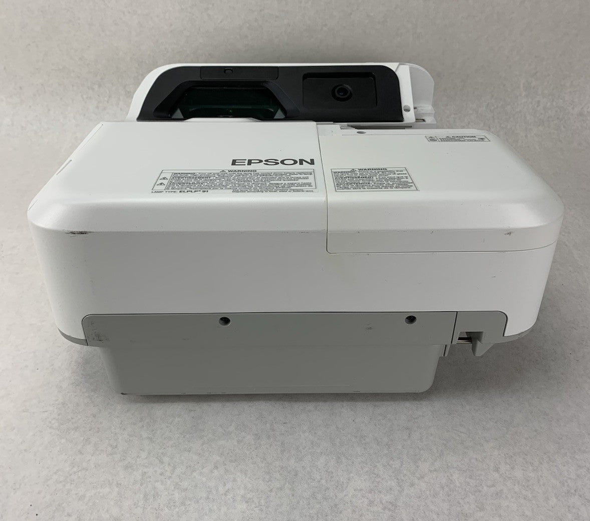 Epson PowerLite 695Wi H740A LCD Lamp Projector 307 Lamp Hours - No Remote1
