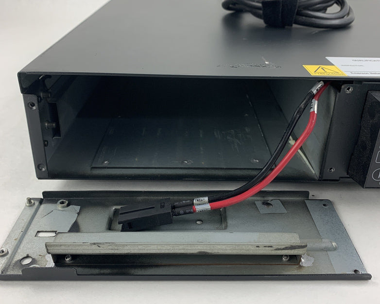 Liebert Emerson GXT3-1500RT120 UPS System Tested No Batteries No Caddy