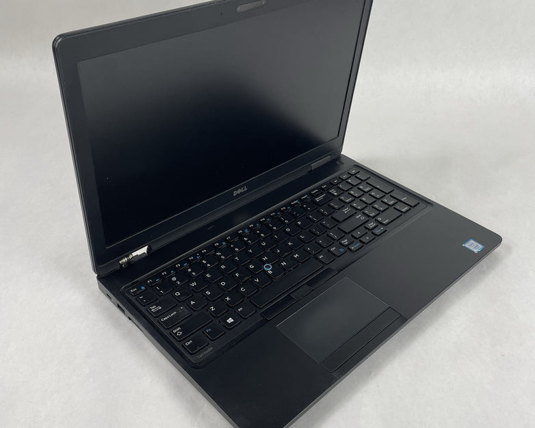 Dell Latitude 5580 15.6" i5-7440HQ 2.8GHz 8GB RAM No SSD/OS/AC - Bad Hinge Cover