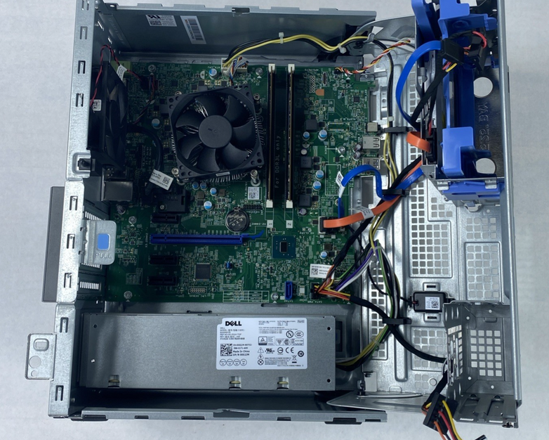 Dell OptiPlex 3040 MT Intel Core i3-6100 3.70GHz 8GB RAM No HDD No OS