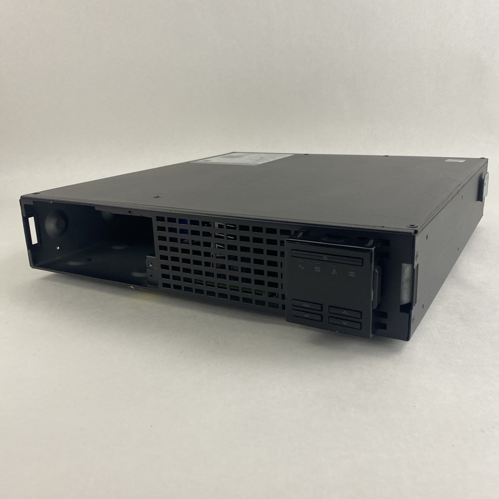 APC SMX1500RMZUNC Smart-UPS X 1500 Rackmount No batteries No Faceplate 8 Outlet0