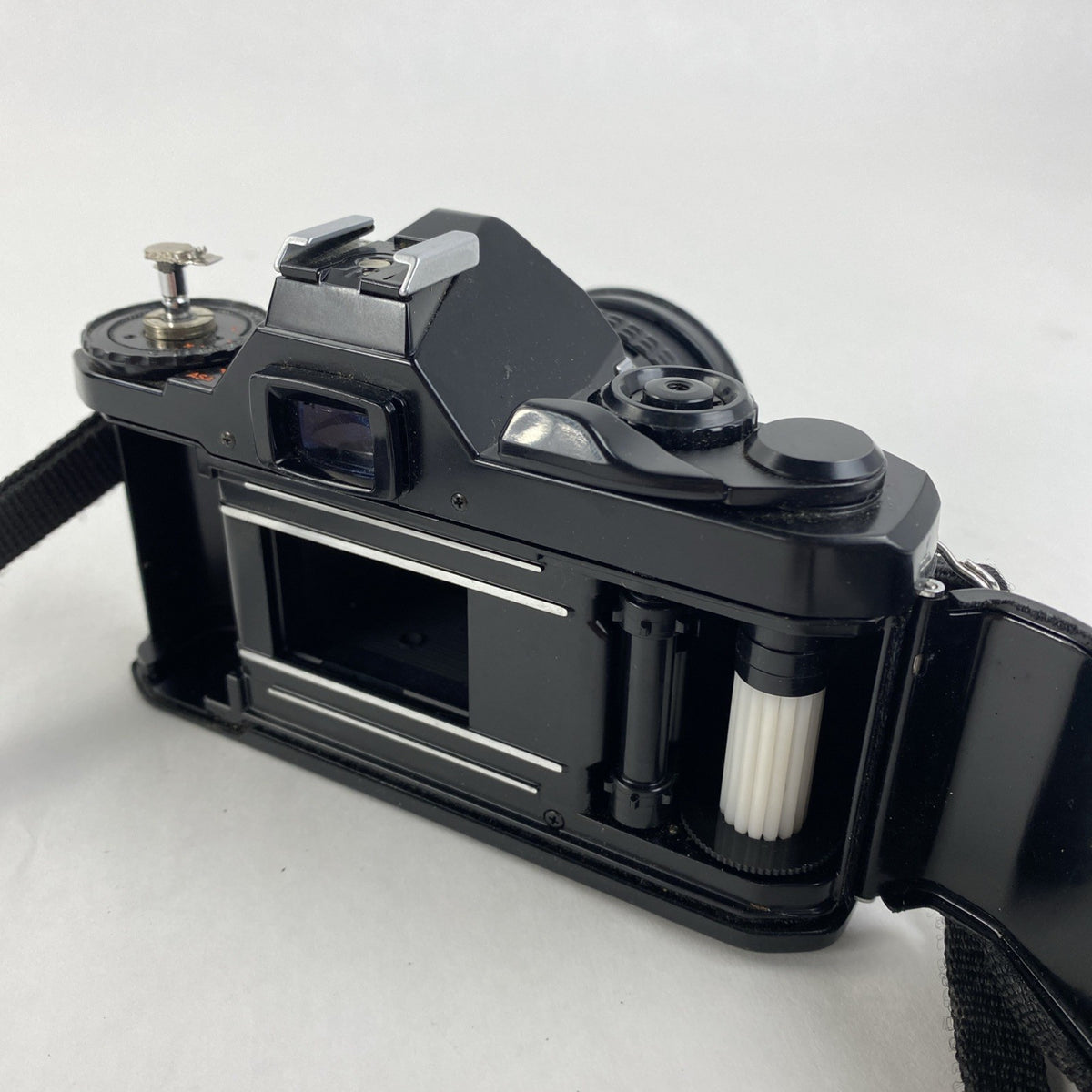 Pentax MV 35MM Film Camera w/ SMC Pentax-M 1:2 50 mm Lens - Untested for Parts9