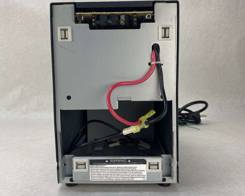 Tripp Lite SMART1500SLT 1500VA 900W UPS Smart Tower - No Batteries Front Panel