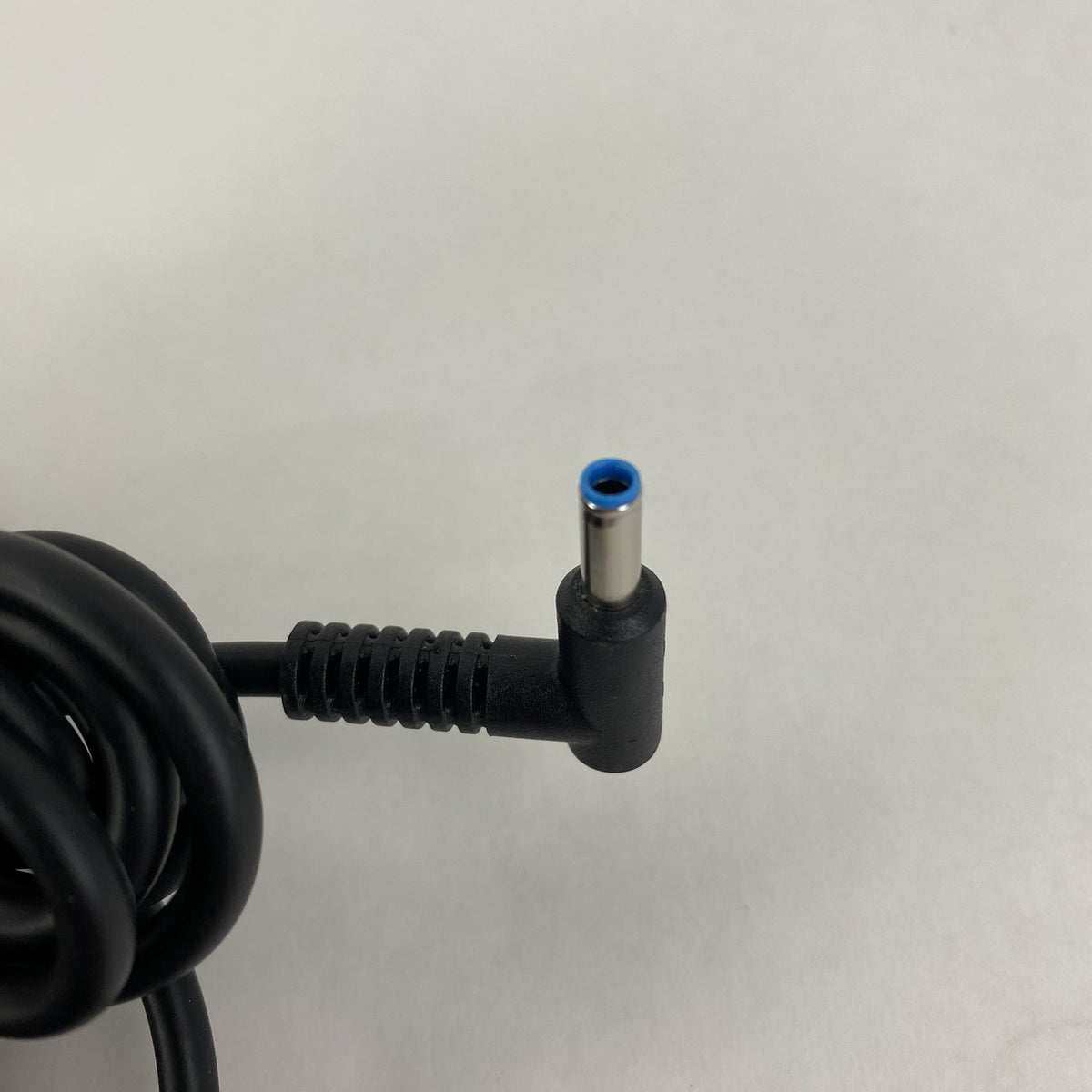 HP PPP0009D 65W 19.5V 3.33A Tiny Blue Tip AC Adapter - Lot of 74