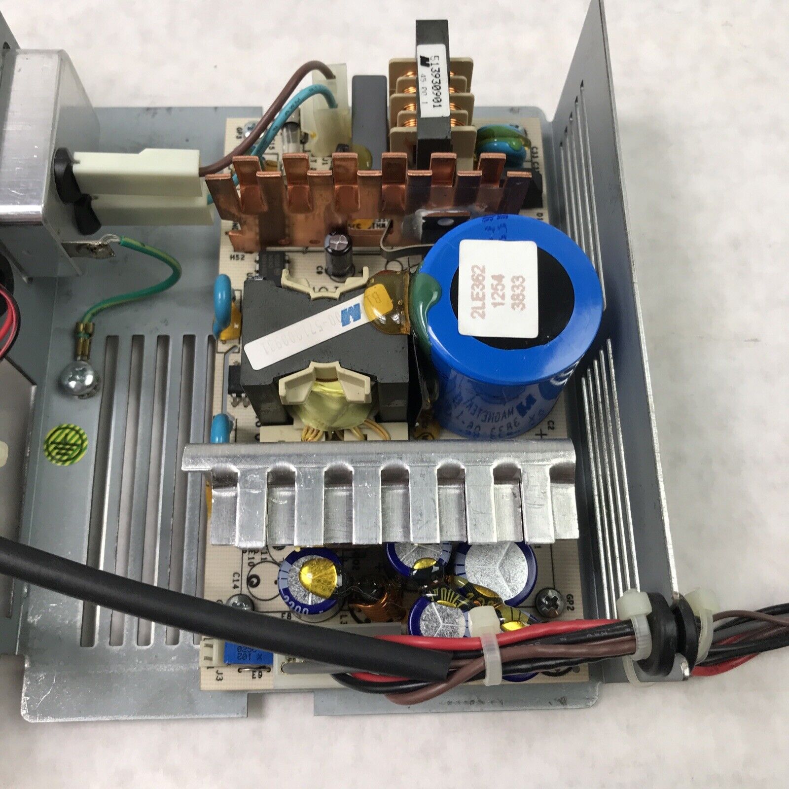 KM 61 Mercury 355-077-433-30 Switching Power Supply 60Hz  60W 240VAC 7A