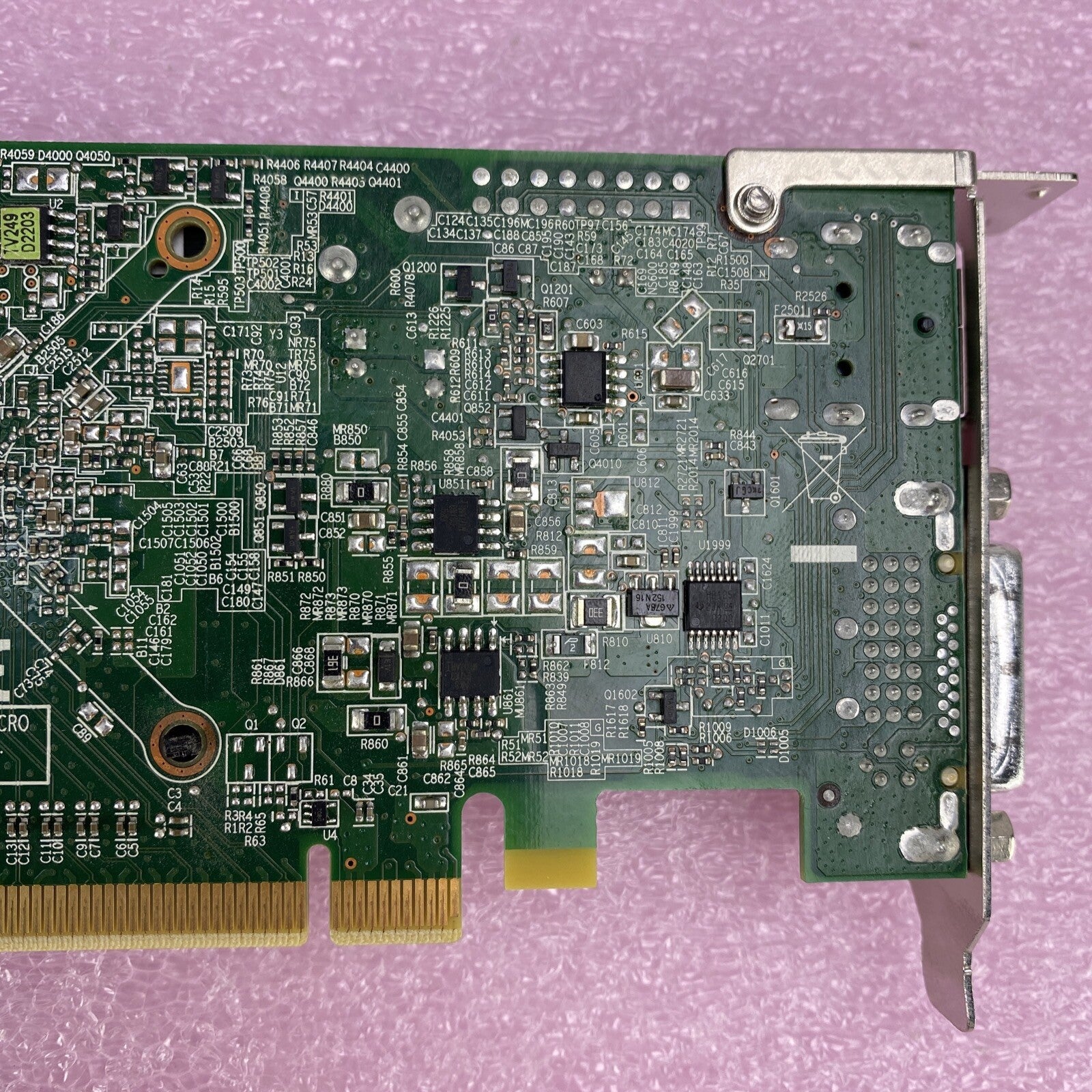 Lot( 2 ) Dell 0NFXD5 1GB AMD Radeon HD 6450 DisplayPort DVI PCle Low Profile