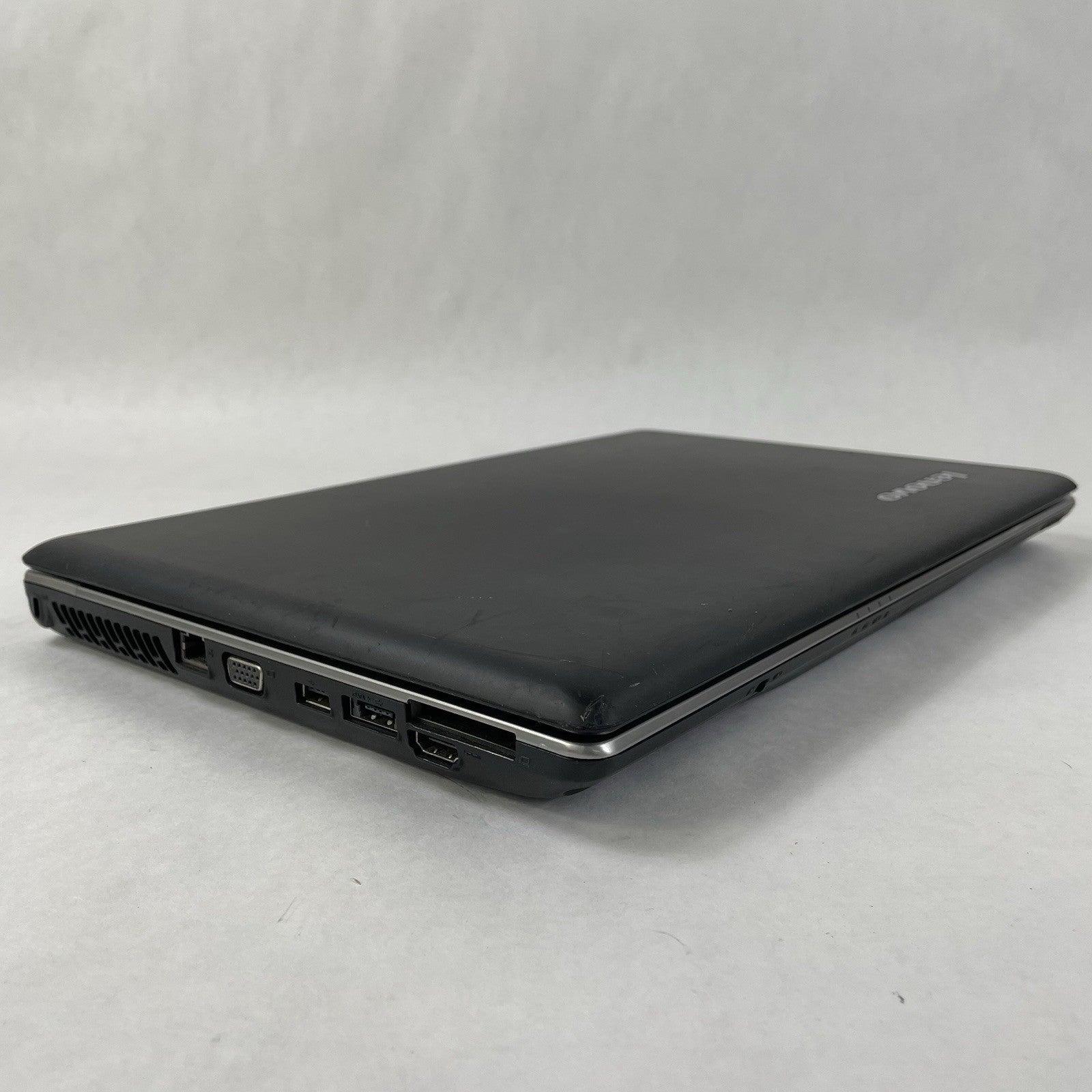 Lenovo IdeaPad Z565 15.6" AMD Phenom 2 N660 3.0GHz 4GB RAM No SSD/OS/AC/Battery11