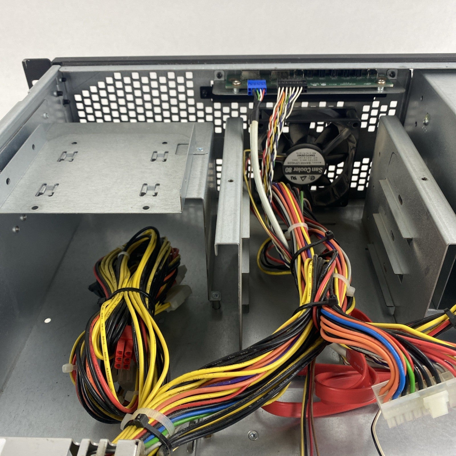 Unbranded 4U ATX Bare Bones Computer Chassis With Emacs P2H-5500V Power Supply14