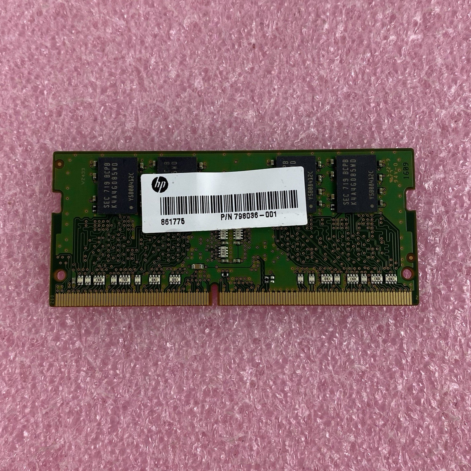 Samsung M471A5143DB0-CPB X2 4GB 1Rx8 PC4-2133P-SA0-10 Computer Ram Lot of 28