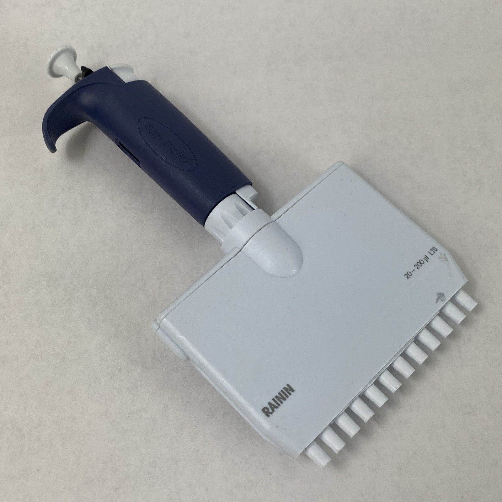 Rainin L200 Pipetlite 20-200 µL LTS 12-Channel Handheld Manuel Pipette0