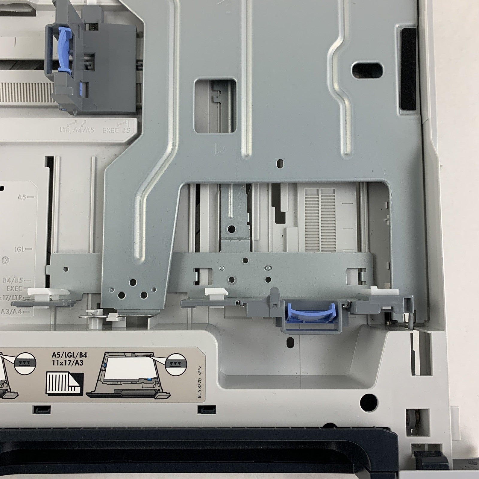 HP RU5-8770 Color Laserjet  CP5525 Printer Main Paper Tray #2