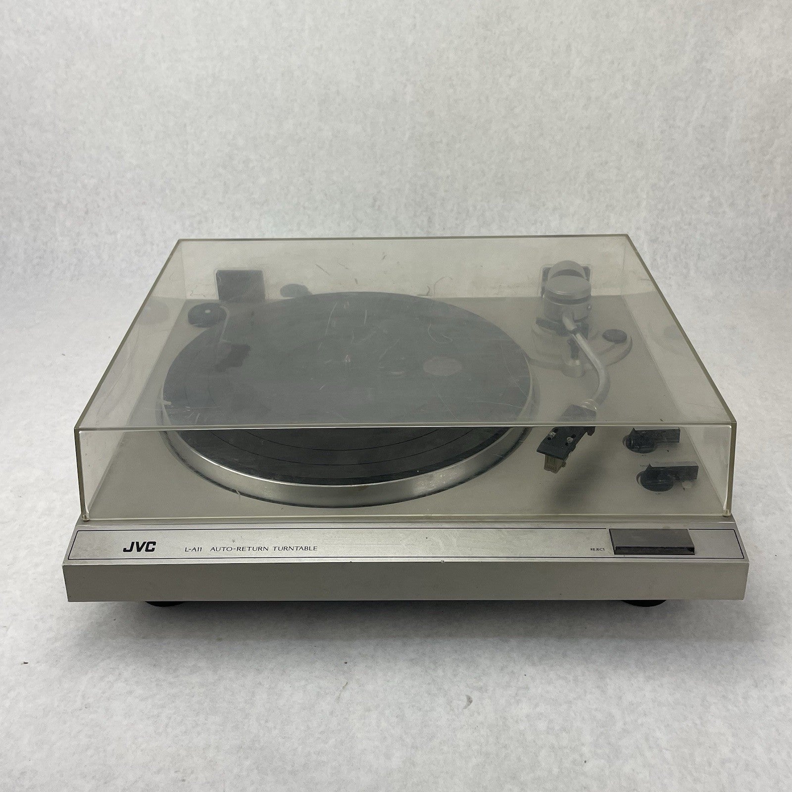 JVC L-A11 Belt Drive Turntable Auto Return Made in Japan Tested & Working1