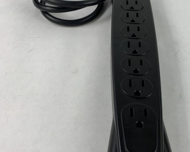 APC P74 7-Outlet 120V 15A 50/60Hz Surge Protector - Tested