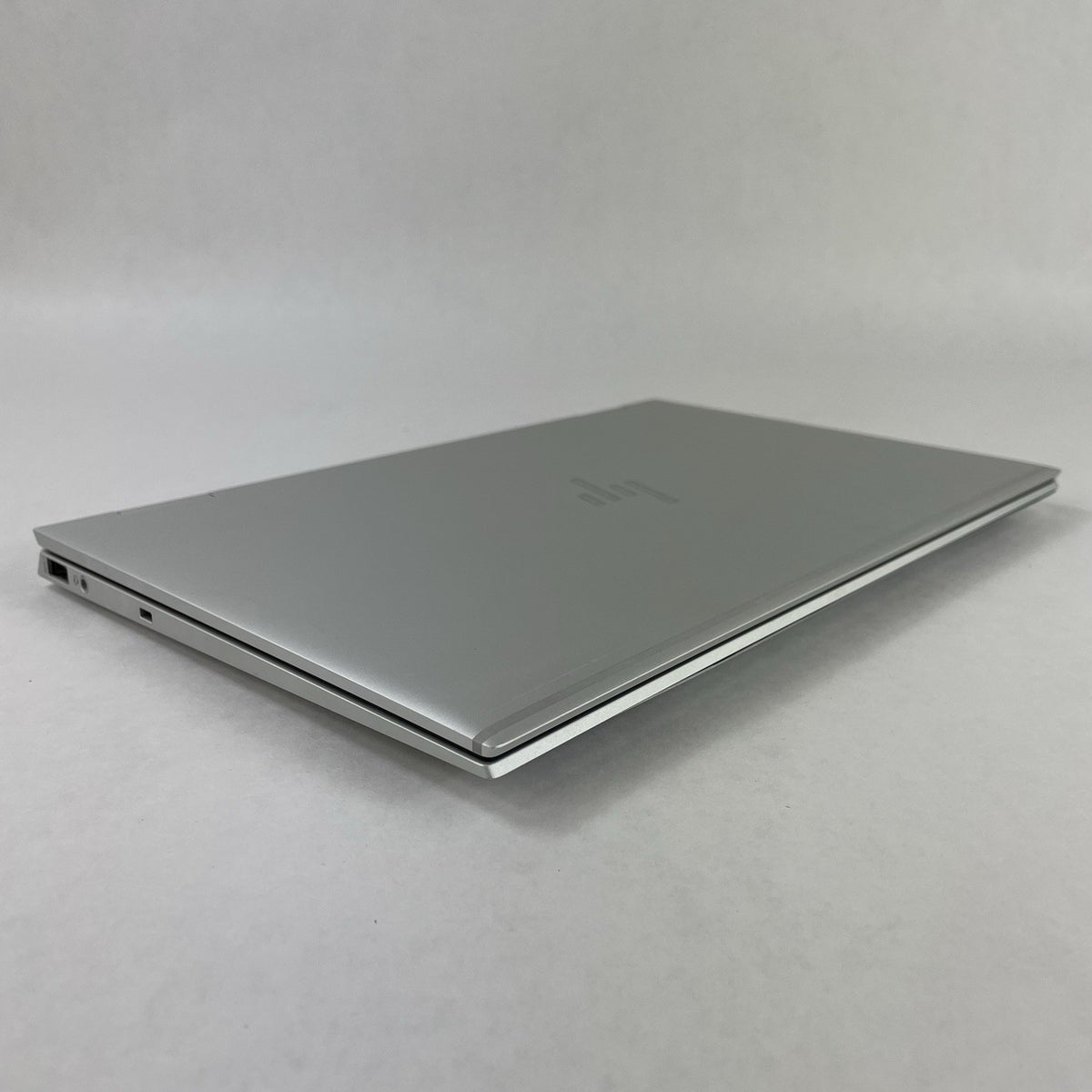 HP EliteBook x360 1030 G8 13.3" i7-1185G7 3.00 GHz 16 GB RAM No SSD/OS/AC10