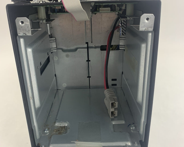 APC Smart-UPS SMT1500 LCD 1000W 1500VA 120V Tested Missing Screw No Battery