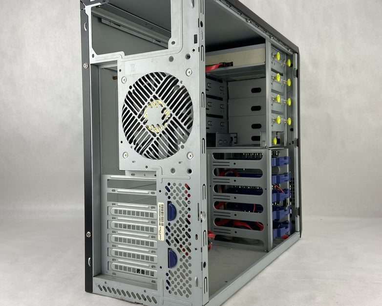 InWin IW-PE689 Mid Tower Comouter Case Bare Bones No PSU