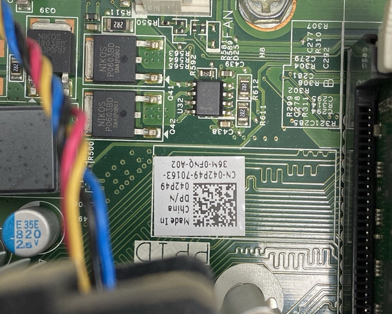 Dell Optiplex 3010 DT Intel Core i3-3220 3.3GHz 4GB RAM No HDD No OS