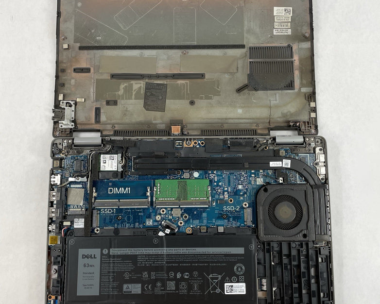 Dell Latitude 5520 15.6" i5-1135G7 1.40 GHz 8 GB RAM No SSD/OS/AC - READ
