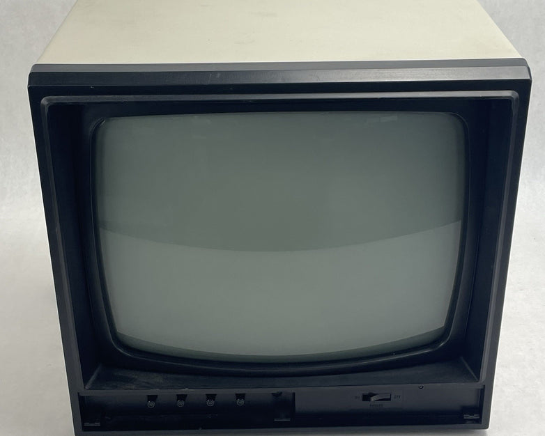 Sanyo VM-4515 Vintage B&W CRT 1993