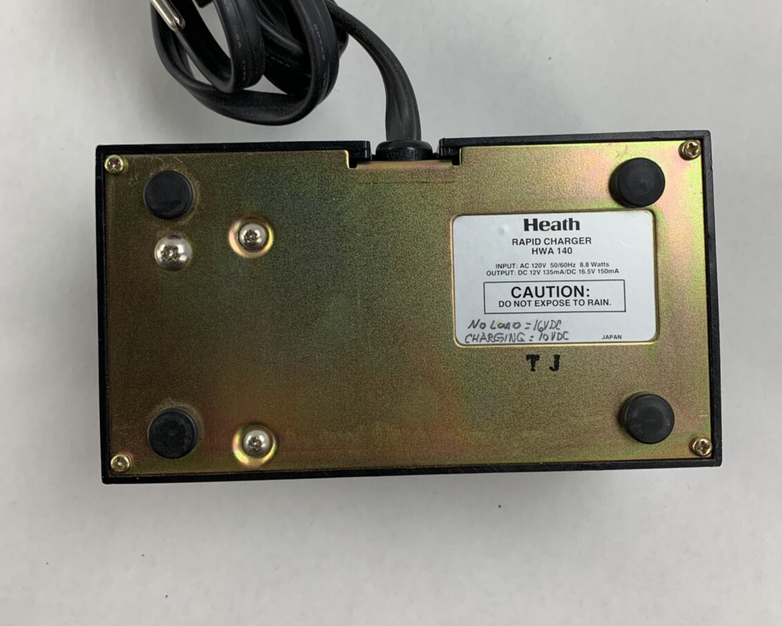 Heath HWA-140  Rapid Charger Input AC 120V 8.8 Watts Output DC 12V 16.5V 150mA