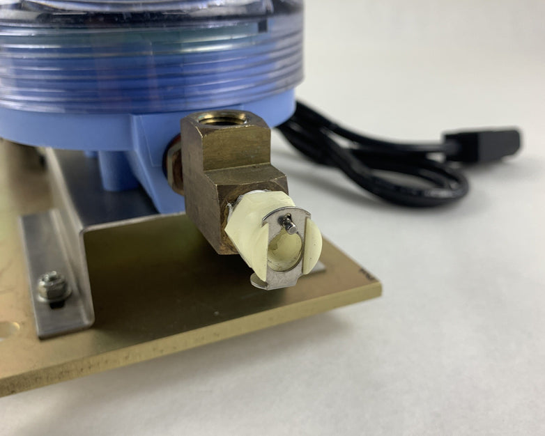 March MFG MDXT Centrifugal Magnetic Pump 1300/1550 RPM 50/60Hz SAE w/ Vessel