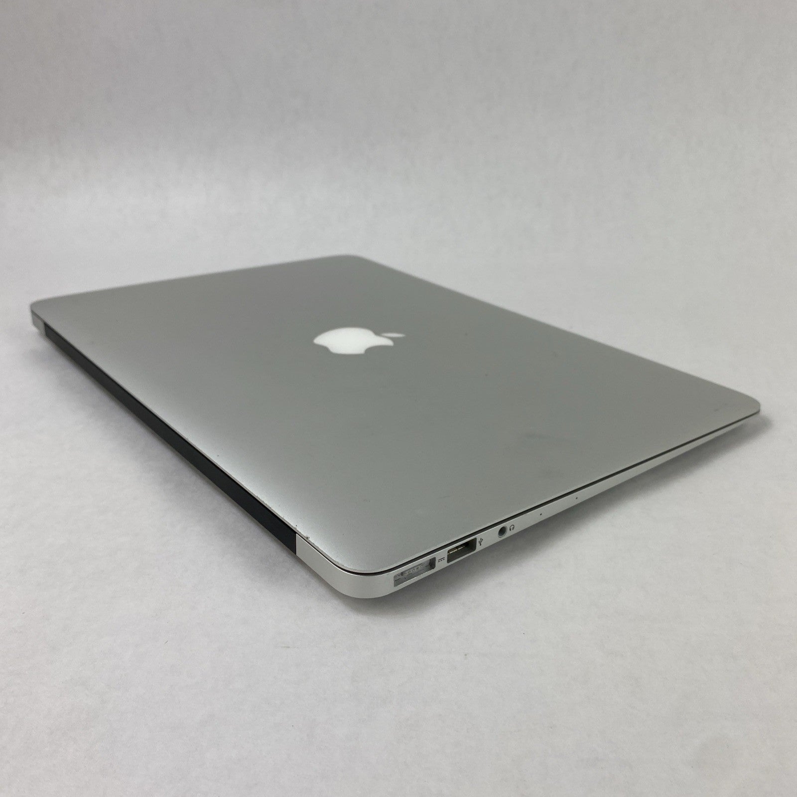 Apple MacBook Air A1466 2014 13" i5 4GB RAM 250GB SSD os11.7.11 -Service Battery11