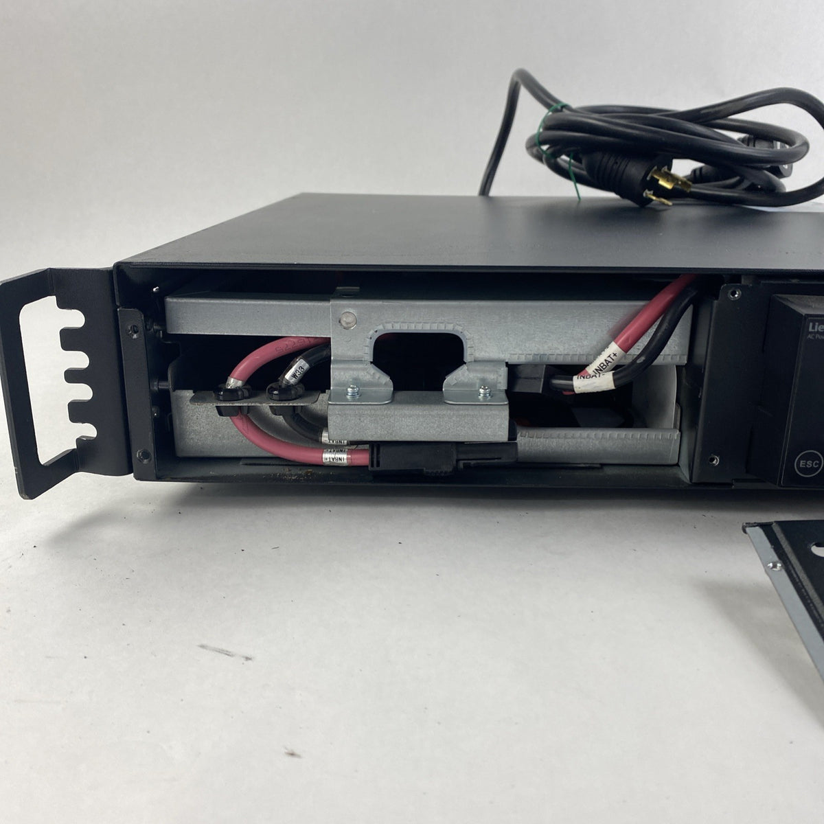 Liebert GXT4 2000RT120 Tower UPS No Batteries   Tested12