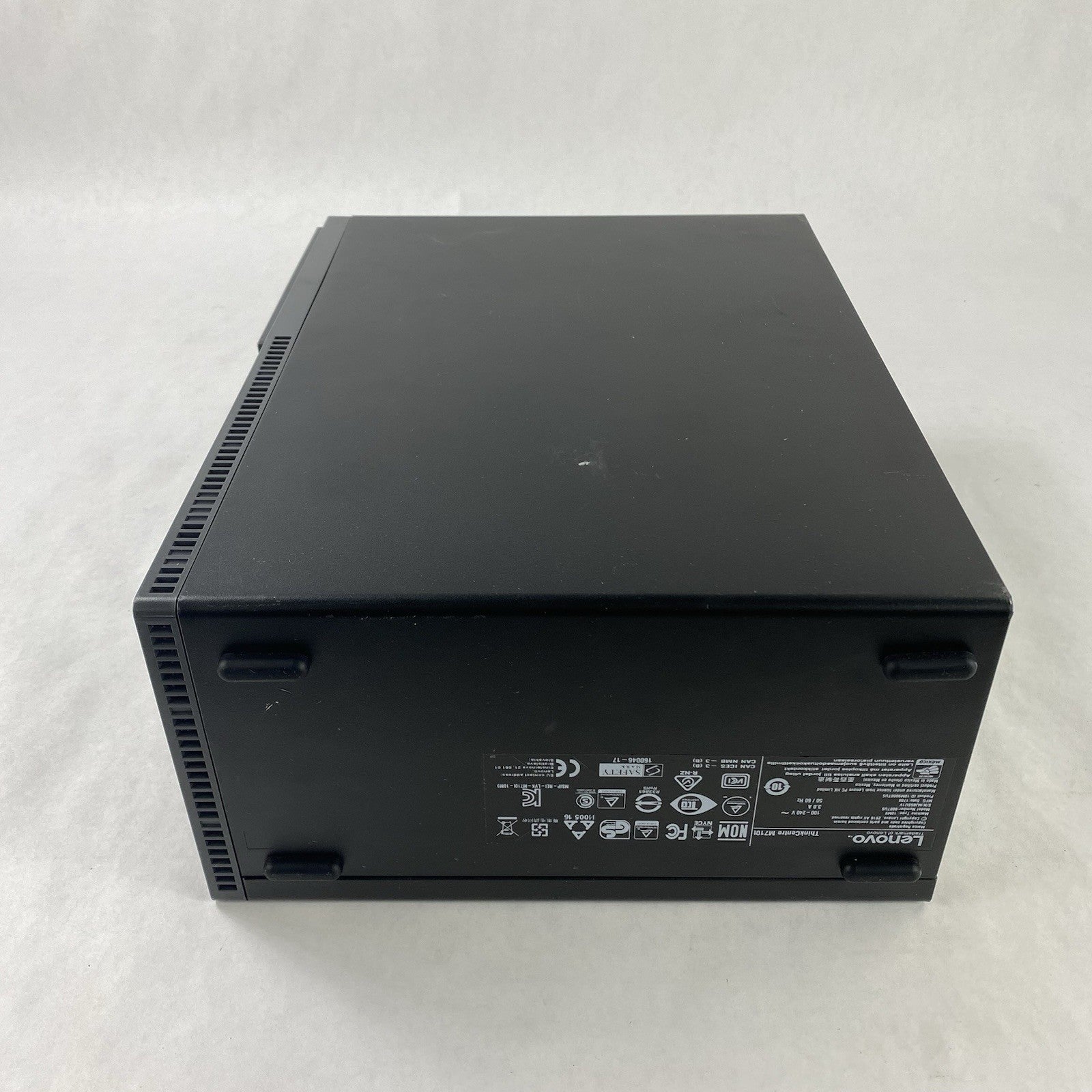 Lenovo ThinkCentre M710T MT Intel Core i7-7700 3.60 GHz 8 GB RAM No HDD/OS7