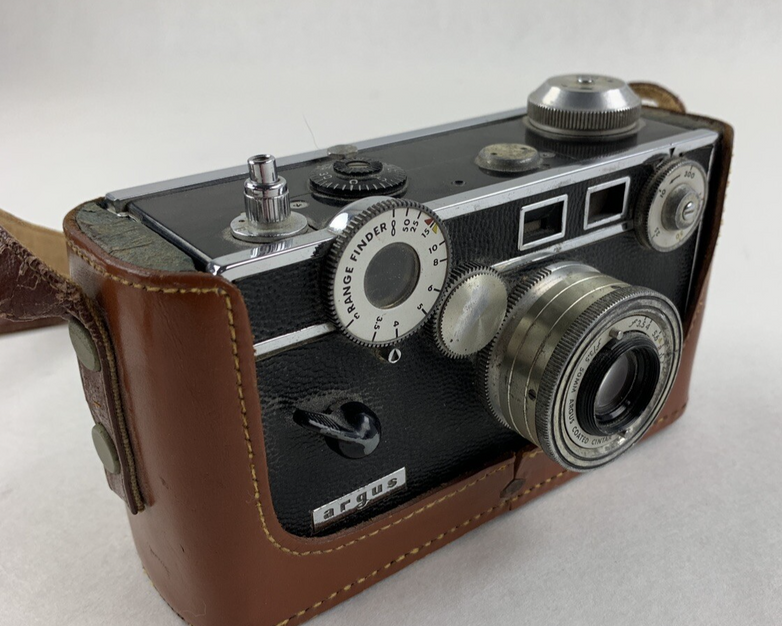 Argus Coated Cintar 50mm F3.5 Lens with Leather Case Vintage Untested No Film