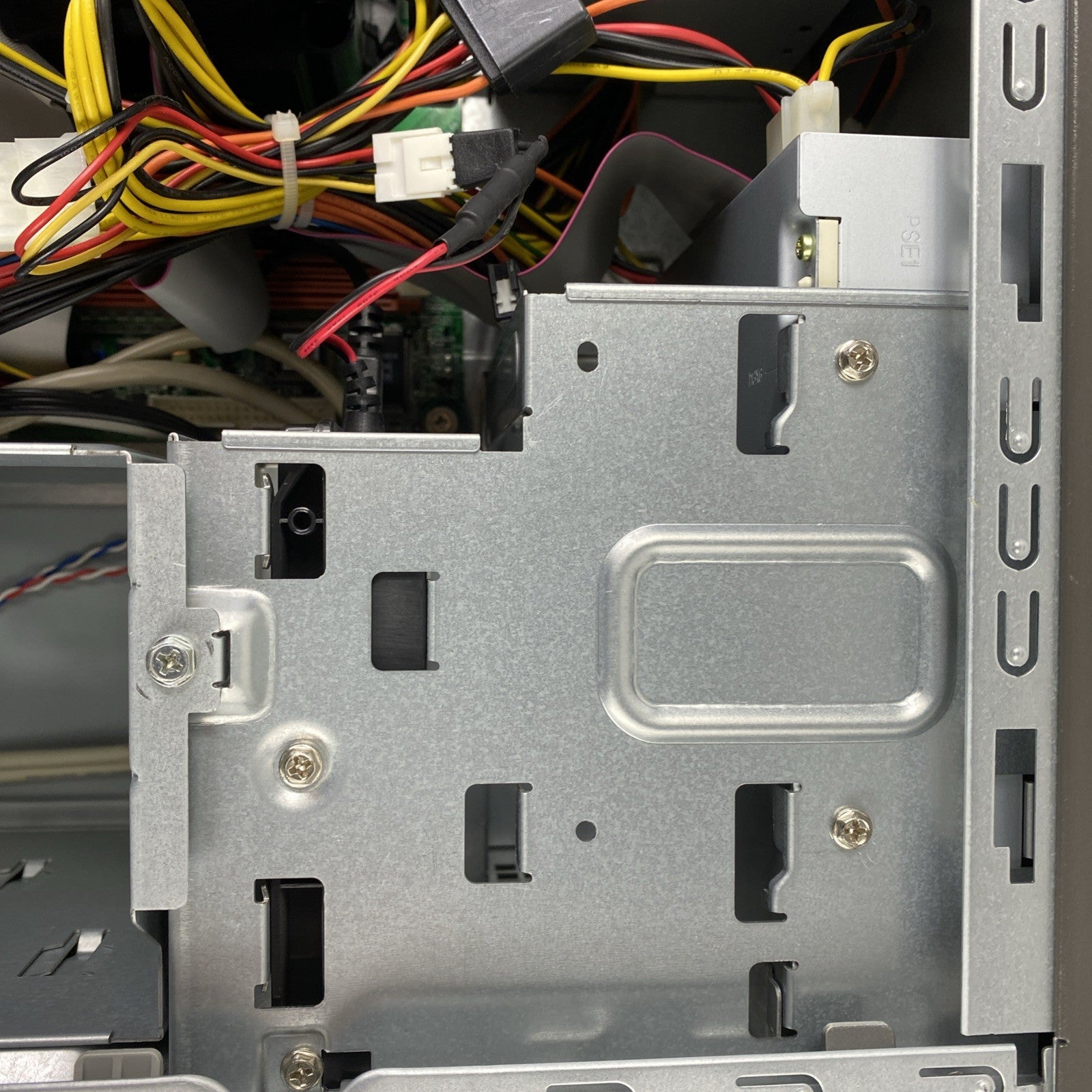 Gateway GM 5474 MT AMD Athlon 64 x2 3.10GHz 2GB RAM No HDD No OS