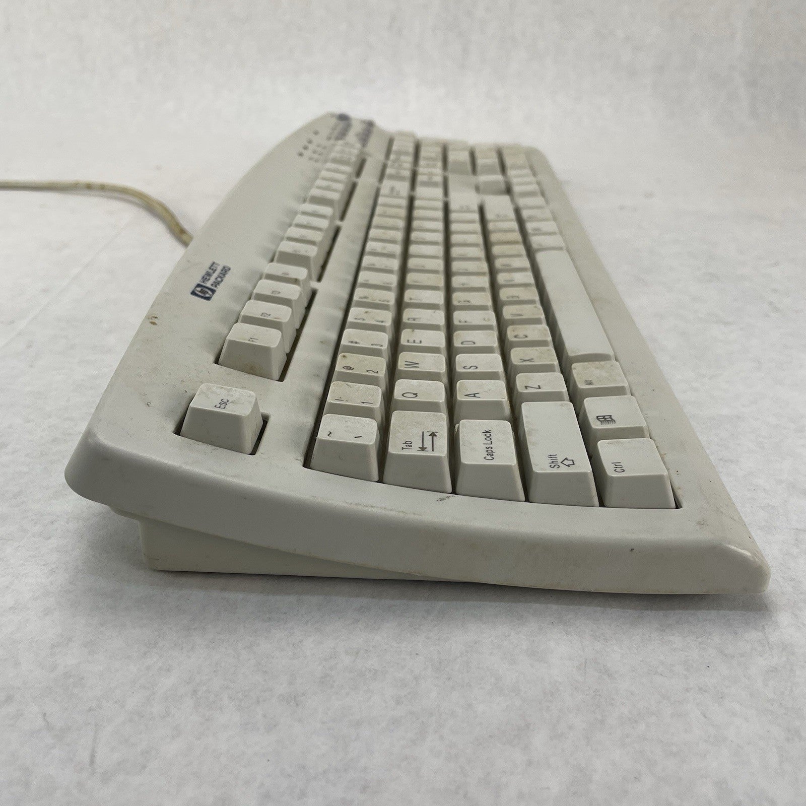 Hewlett Packard SK-2501K / SK2501K PS/2-Wired Keyboard5