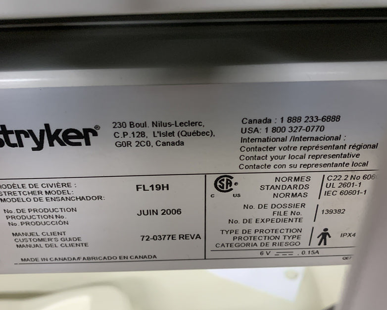 Stryker Cub FL19H Pediatric Crib with Mattress No Handles on Doors