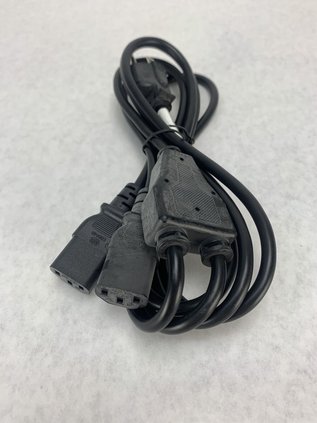 Startech 6ft Standard Y Computer Power Cord NEMA 5-15P to 2xC13 / PXT101Y