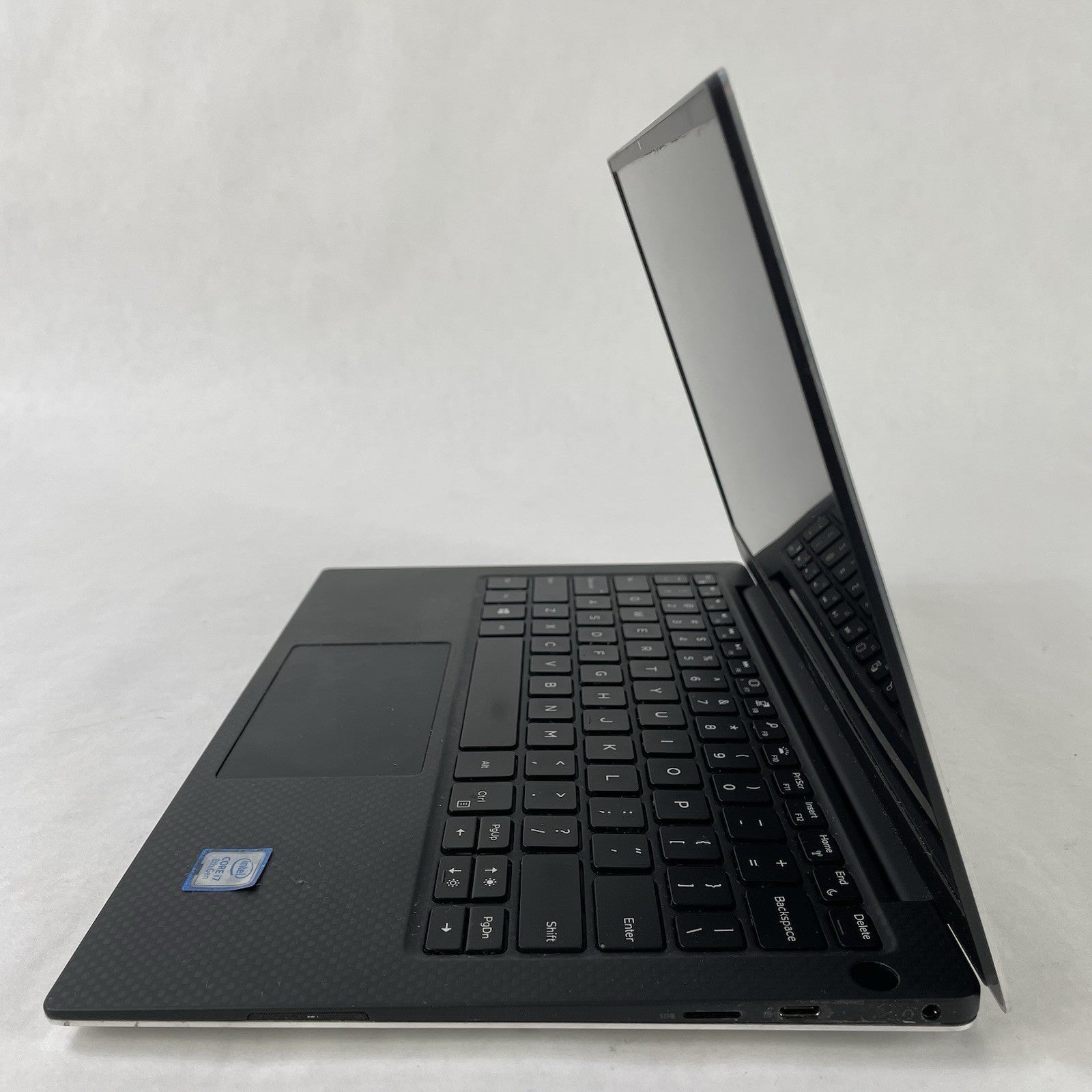 Dell XPS 13 9380 13.3" i7-8565U 1.80GHz 16GB RAM No SSD No OS No Batt Bad Corner6