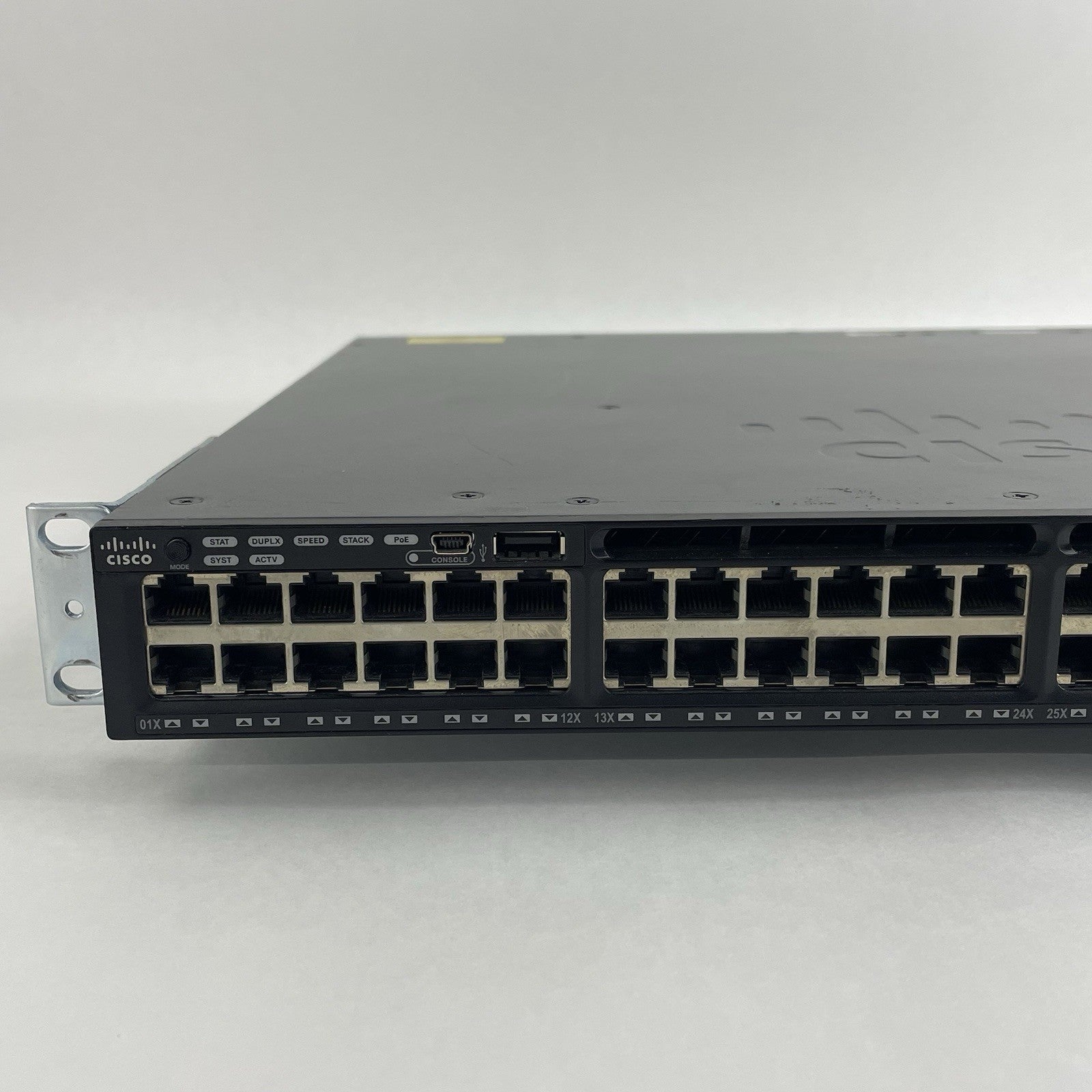 Cisco WS-C3650-48PS-S V01 Catalyst 3650 48-Port PoE+ 4x1G  Tested & Reset 2X PSU2