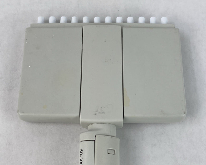 Labsystems Finnipipette 4510 50-300 µL 12 Channel Handheld Manual Pipette J50477