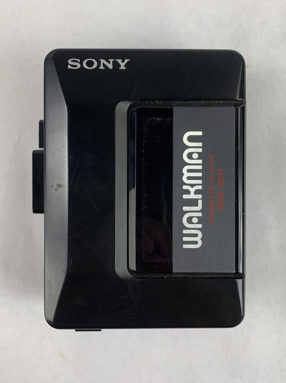 Sony Walkman WM-2011 Personal Cassette Player5