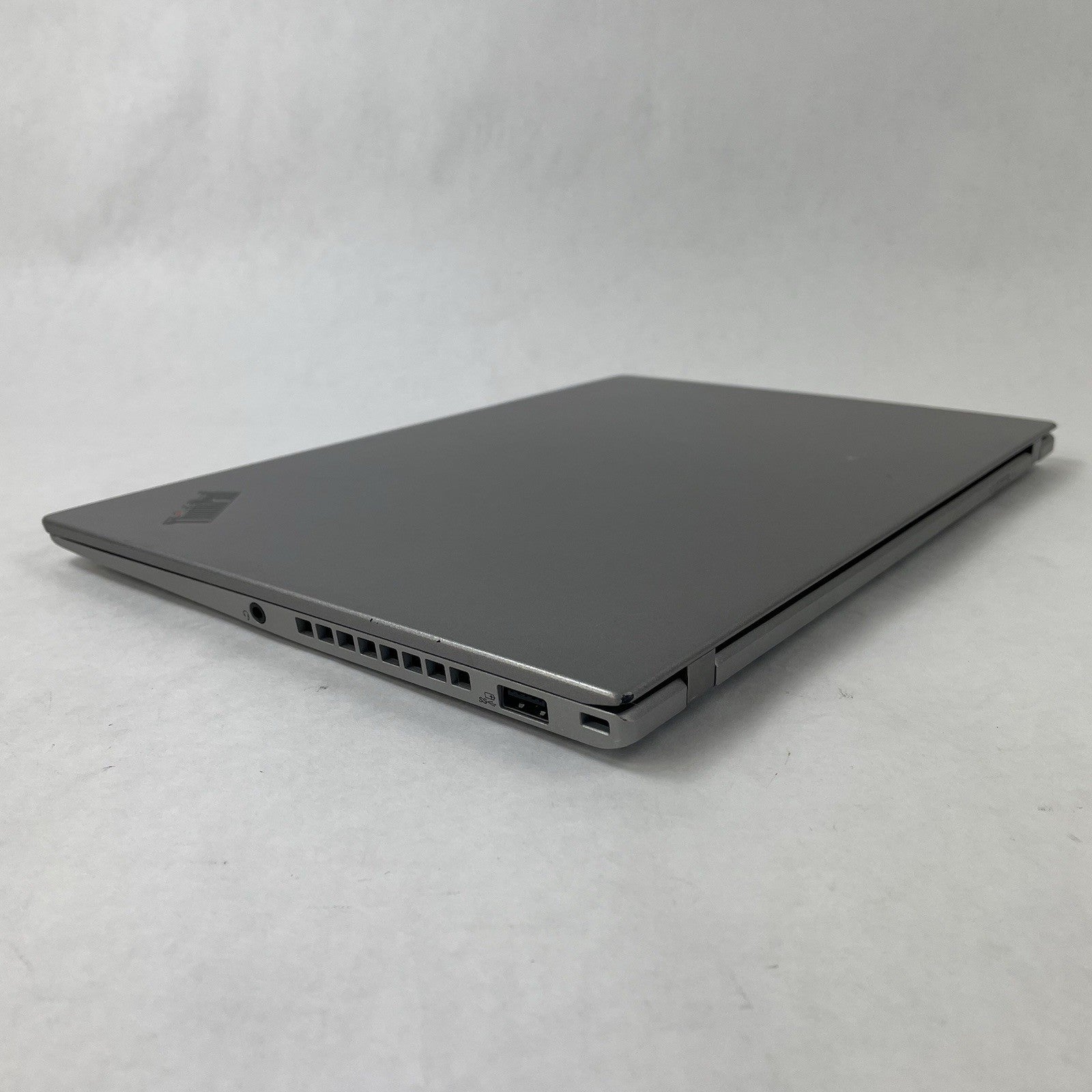 Lenovo ThinkPad X1 Carbon G6 14" i7-8650U 1.90 GHz 16 GB RAM No SSD/OS/AC8