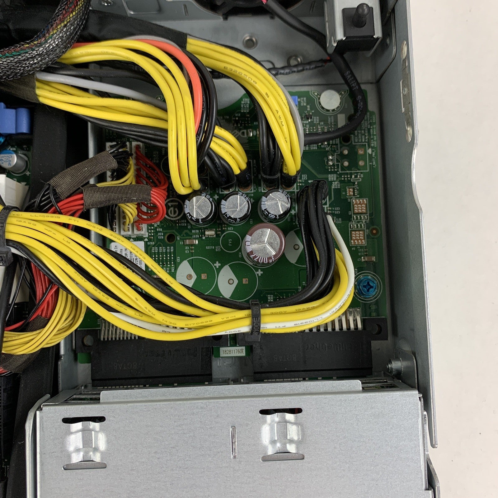 Dell Poweredge R440 1U Server 2x Silver 4114 2.2 GHz 32 GB Ram No OS No HDD