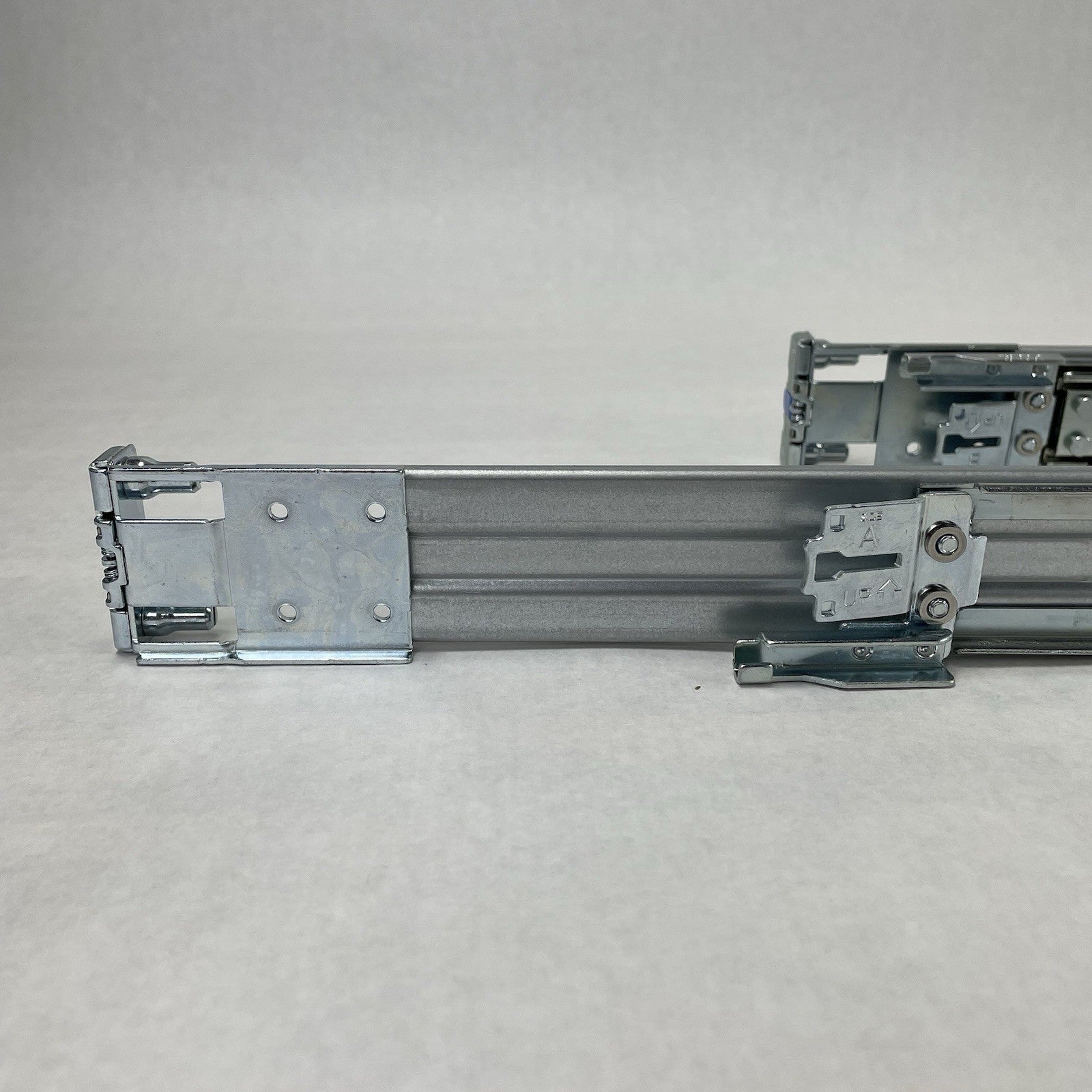 Dell PowerEdge Rackmount Servers Rail Kit H24PR 0H24PR 0GD5DW 0R7C8J 0VYRJF