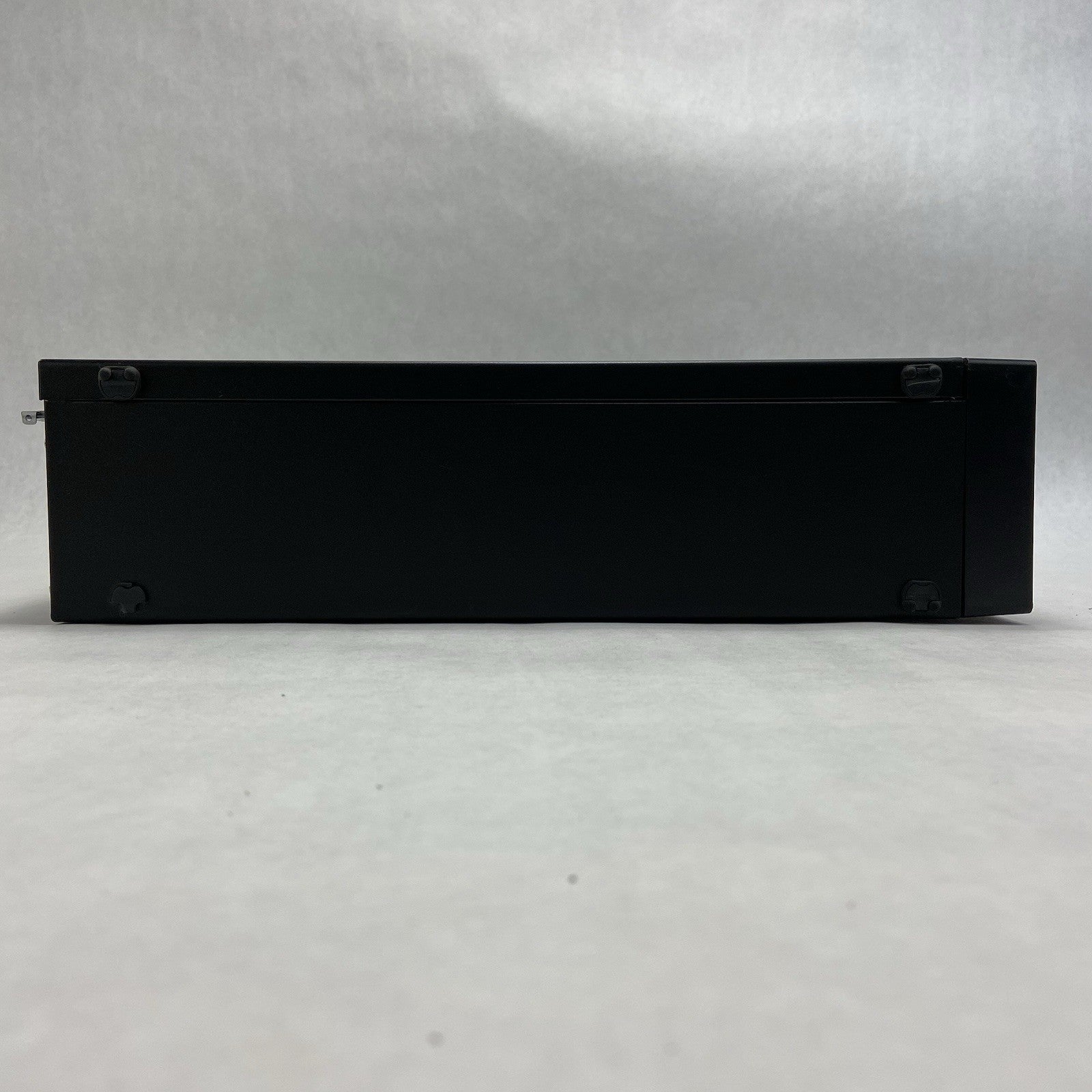 Lenovo ThinkStation P310 DT Intel Core i7-6700 3.4GHz 8GB RAM No HDD No OS9